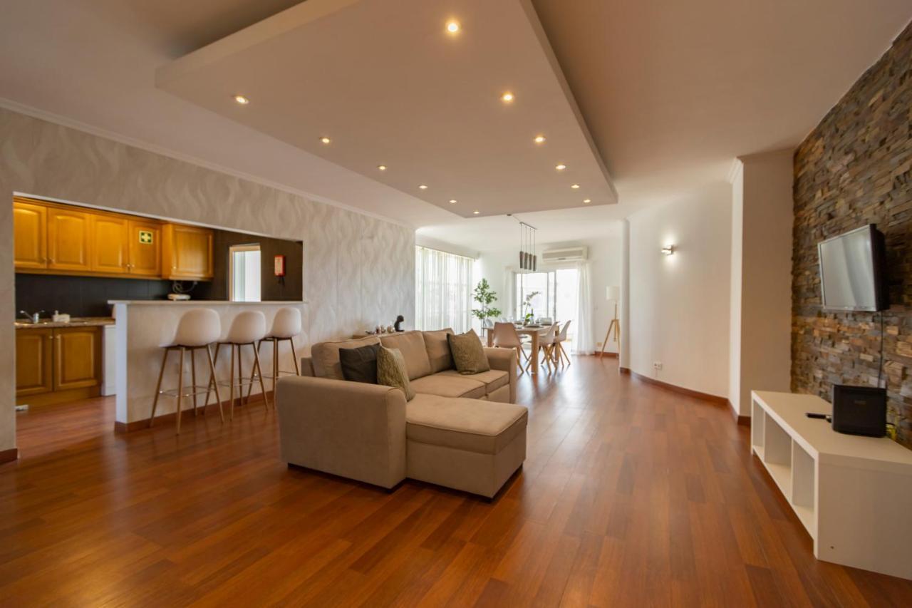 Apartment Spaceful In